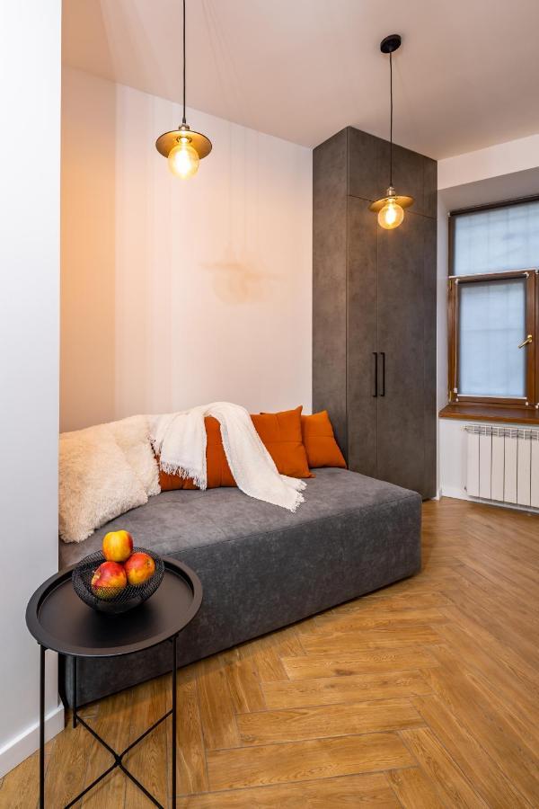 Romari Таманська 12 Apartment Liov Exterior foto