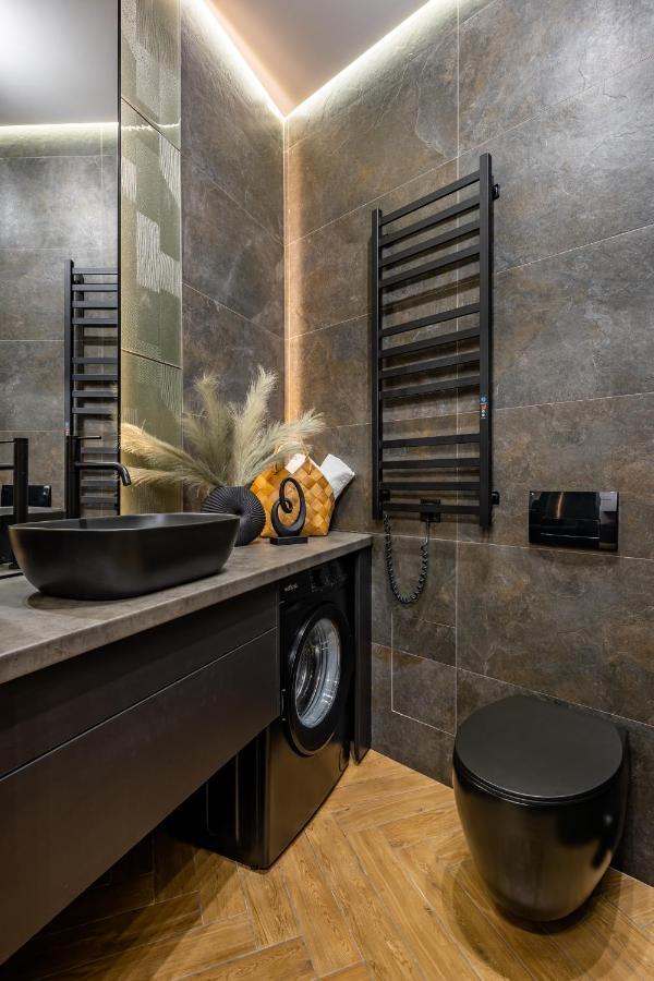 Romari Таманська 12 Apartment Liov Exterior foto