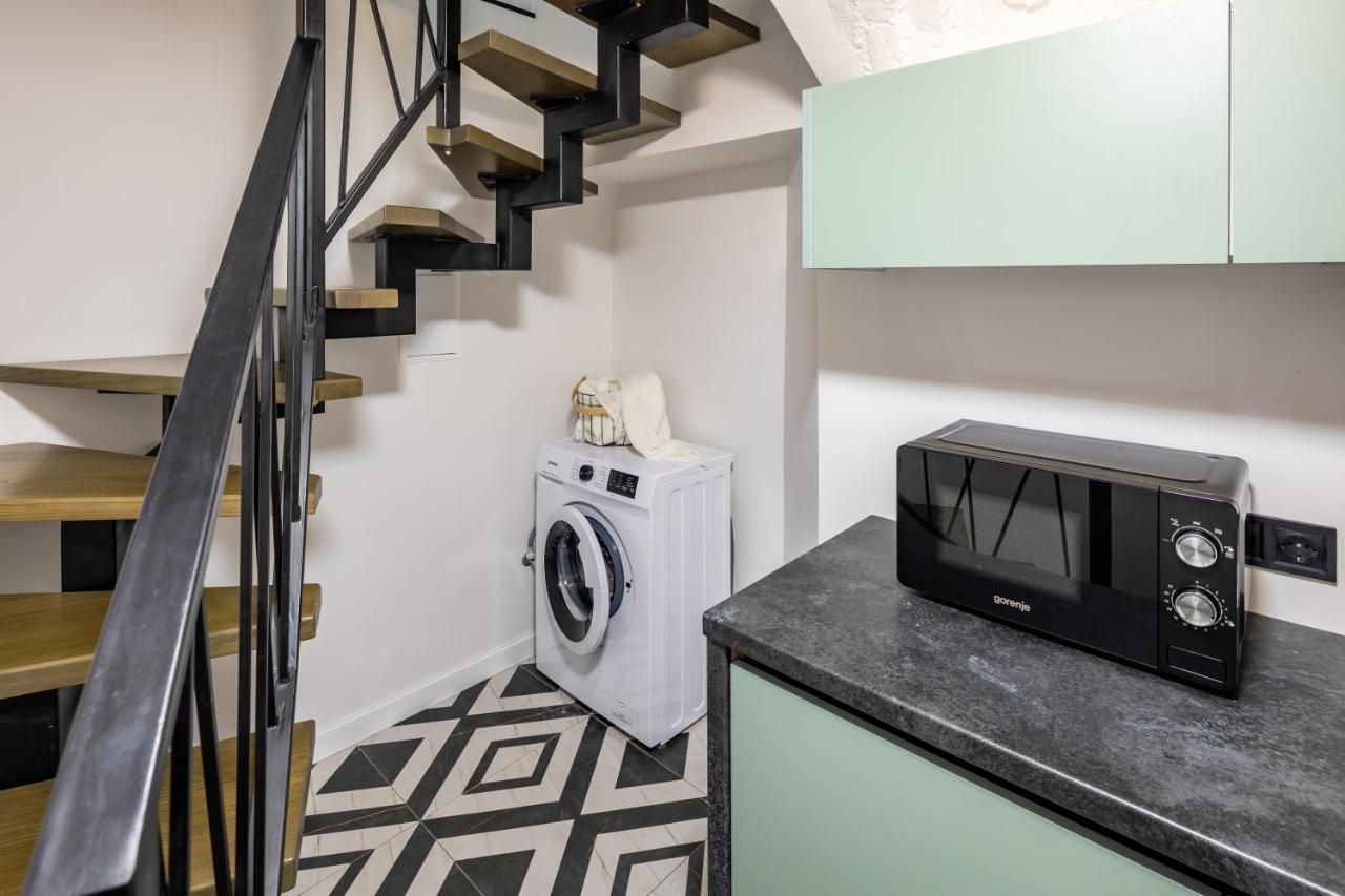 Romari Таманська 12 Apartment Liov Exterior foto